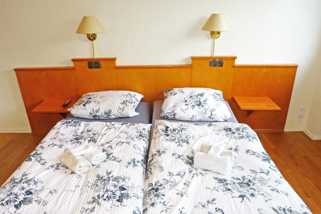 Messe-Zimmer Tus-Treff デュッセルドルフ 部屋 写真