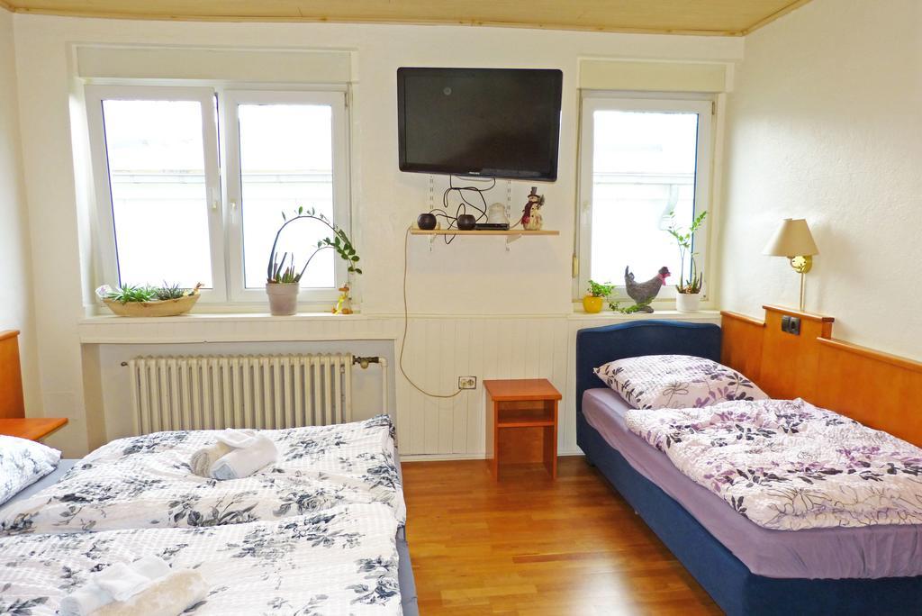 Messe-Zimmer Tus-Treff デュッセルドルフ 部屋 写真