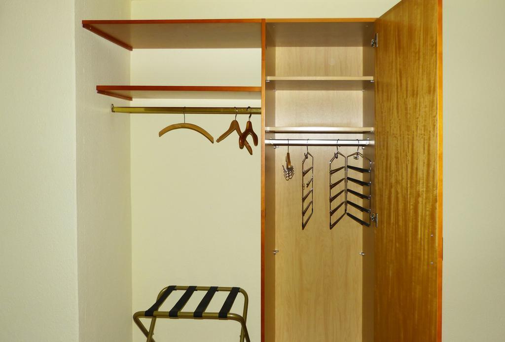 Messe-Zimmer Tus-Treff デュッセルドルフ 部屋 写真